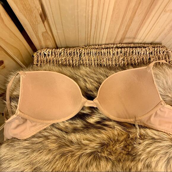 Victoria’s Secret Padded Plunge Bra in Nude Size 32B - Picture 4 of 13
